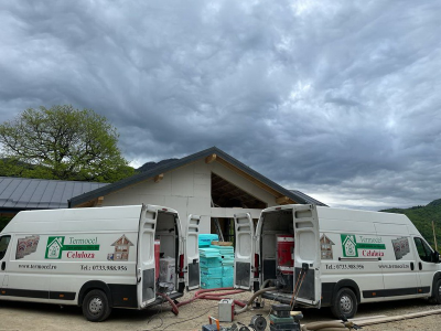 Izolații cu celuloză case și vile în București